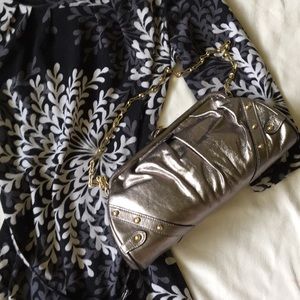 [ Lovecat Silver Evening Clutch w Shoulder Strap ]